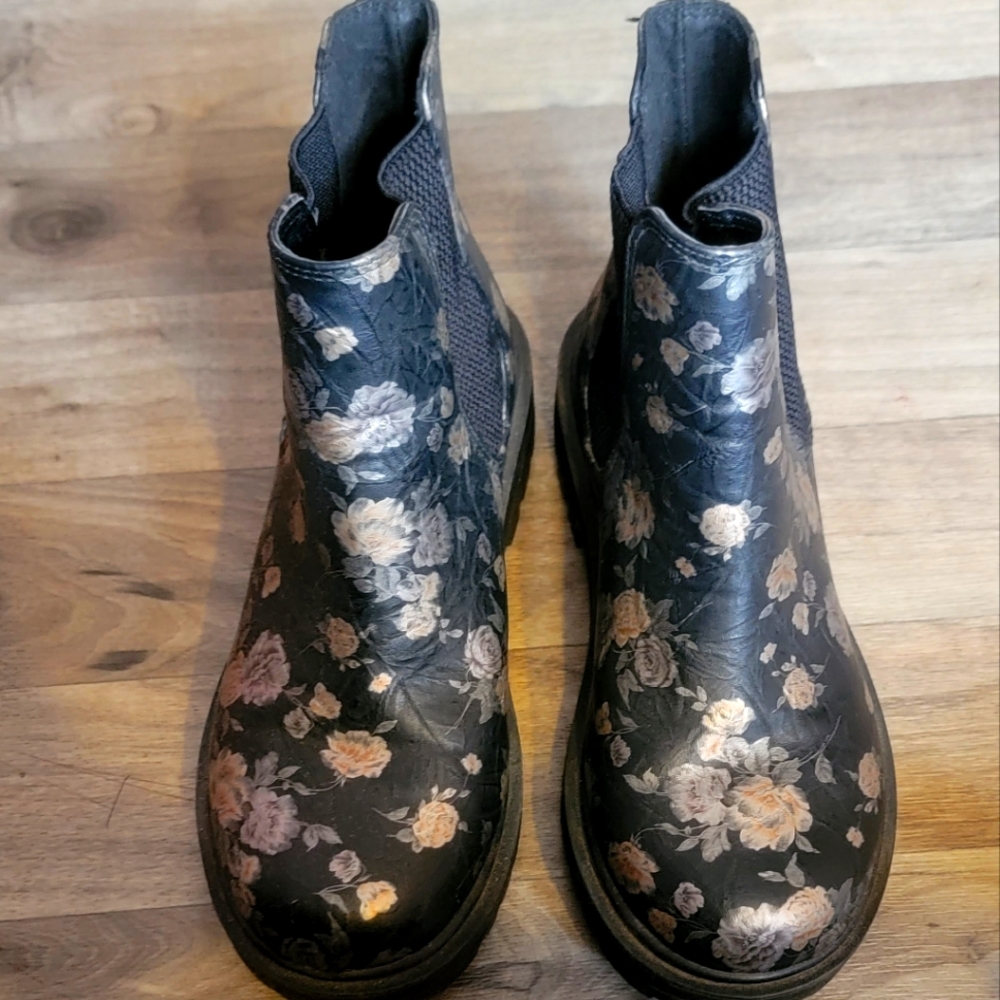 Soda boots